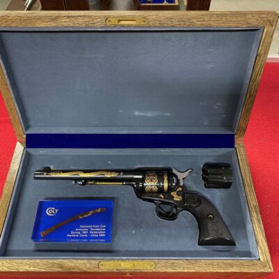 Revolver Colt, Model SAA 1873, Ráže: .44-40 WCF, commemorative, zdobený