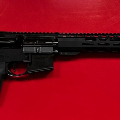 Puška sam. Radical Firearms, Model: RF-15 SOCOM, Ráže: .223 Rem, hl.: 14,5" (368mm), černá