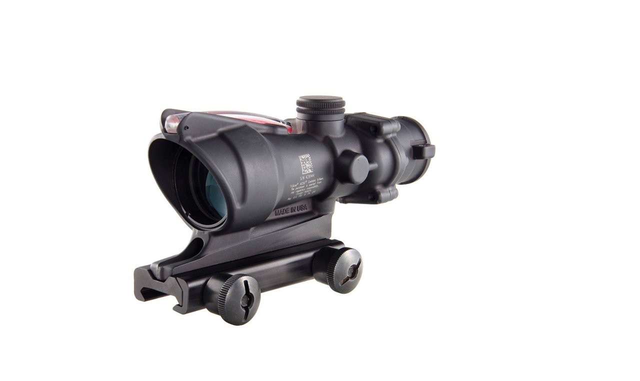 Puškohled Trijicon, ACOG, 4x32mm, Dual Illum. Red Chevron pro .223 Rem, vč. montáže Puškohled Trijicon, ACOG, 4x32mm, Dual Illum. Red Chevron pro .223 Rem, vč. montáže